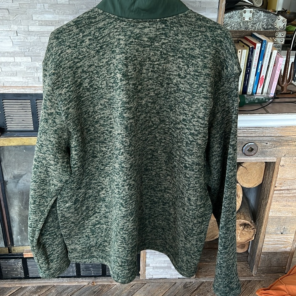 Eddie Bauer Pullover - Picture 3 of 5